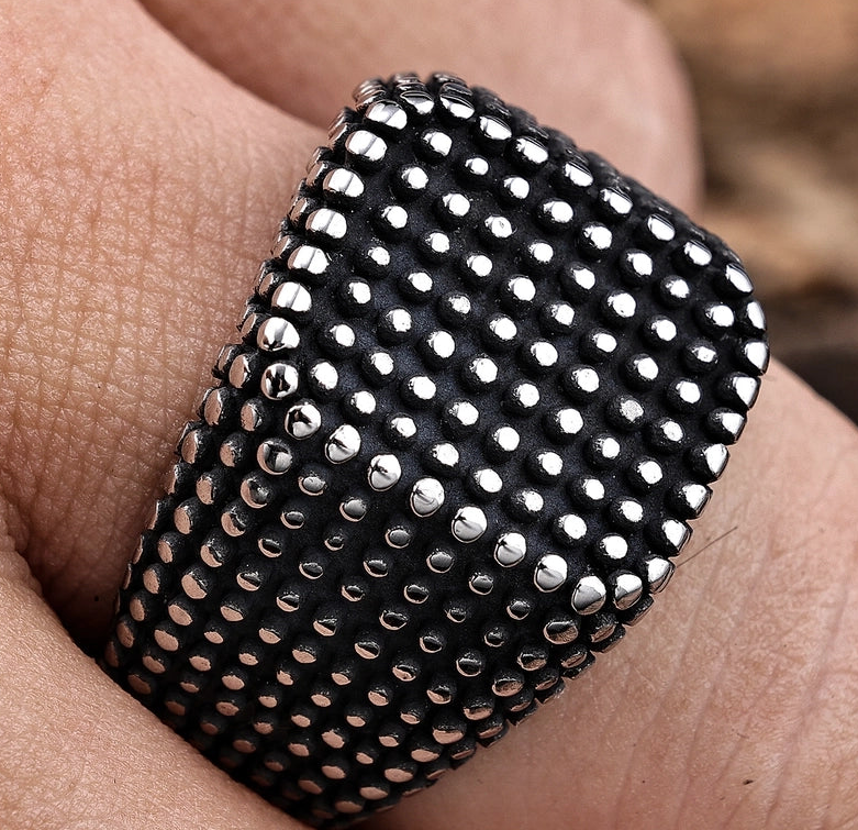 Hip-Hop Streetwear Solid Color 304 Stainless Steel Carving Men's Rings
