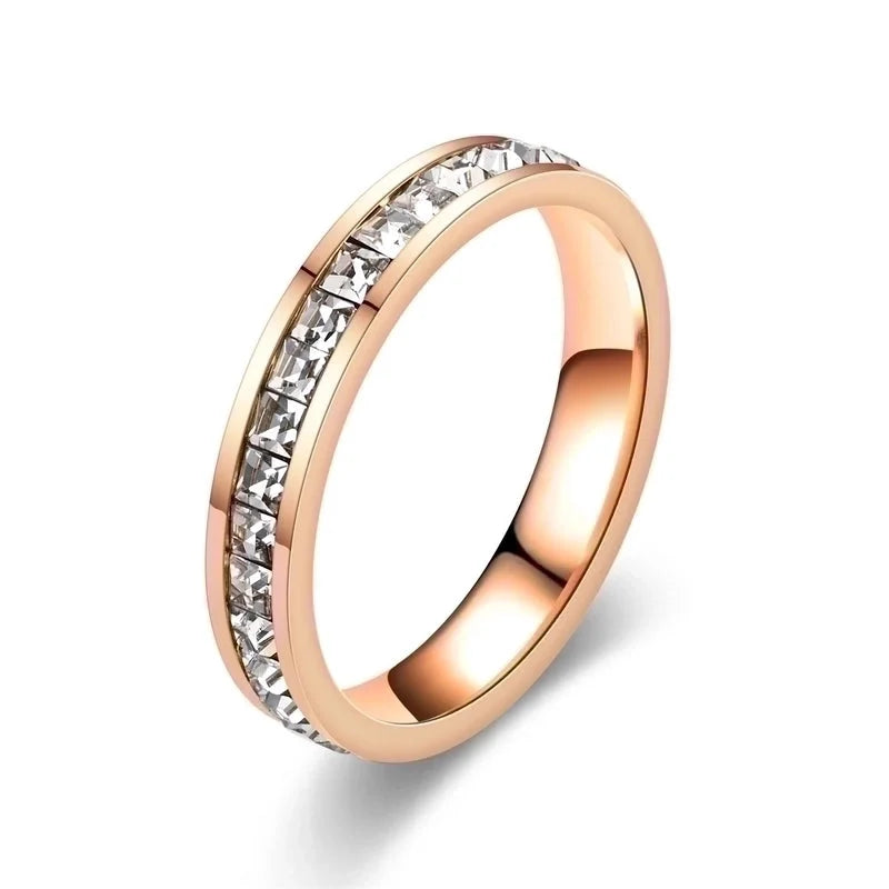 Minimalist Circle Stainless Steel Ring with Rhinestones – Elegant & Durable